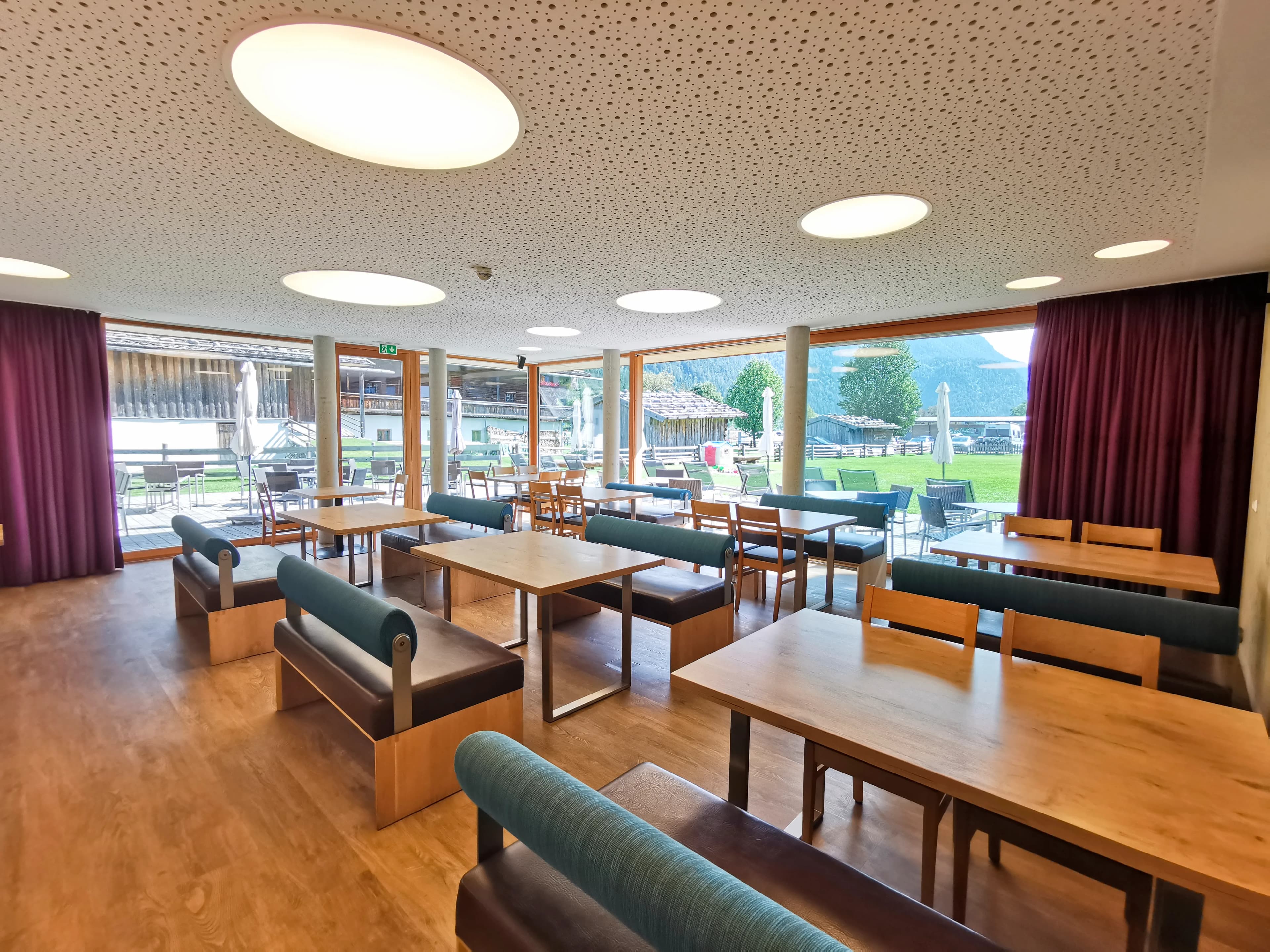 Panoramaraum Bergblick Bild 3